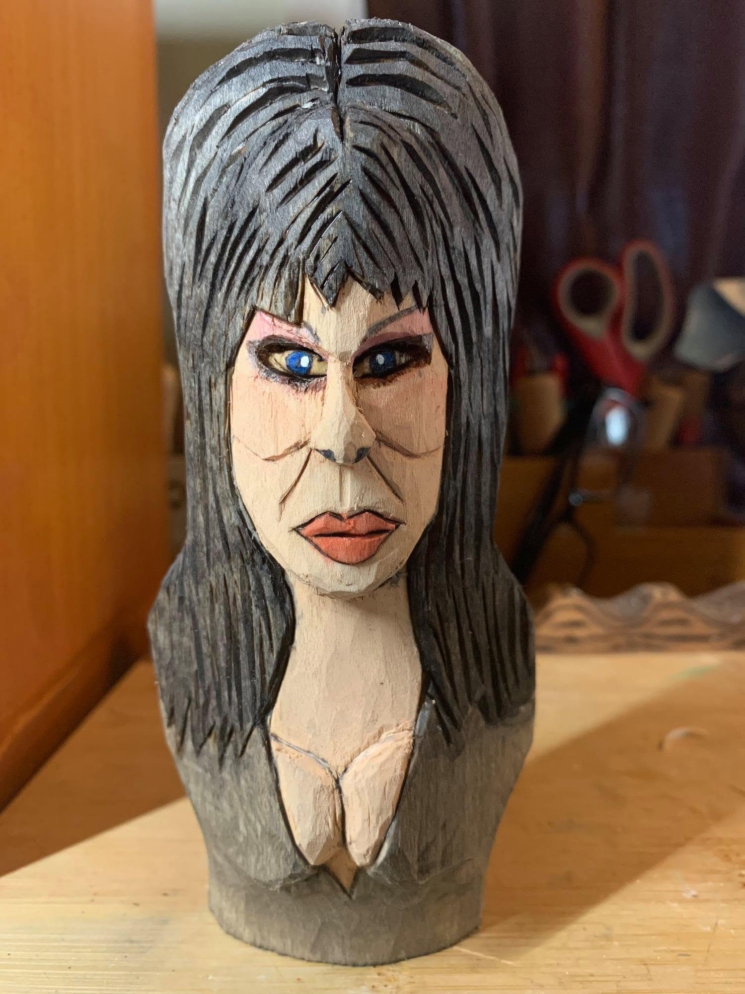 Elvira magnet
